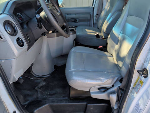 2013 Ford E-Series E-250