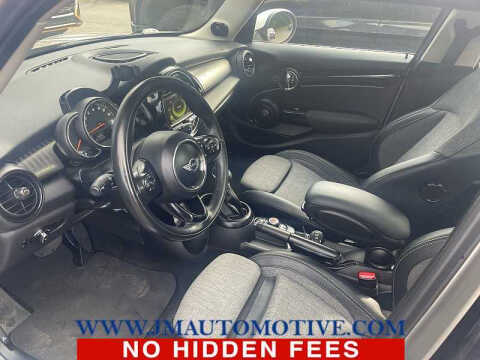 2017 MINI Hardtop 4 Door Cooper