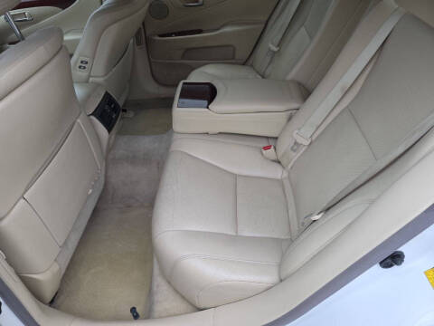 2010 Lexus LS 460