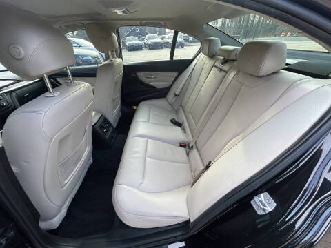 2015 BMW 3 Series 328i