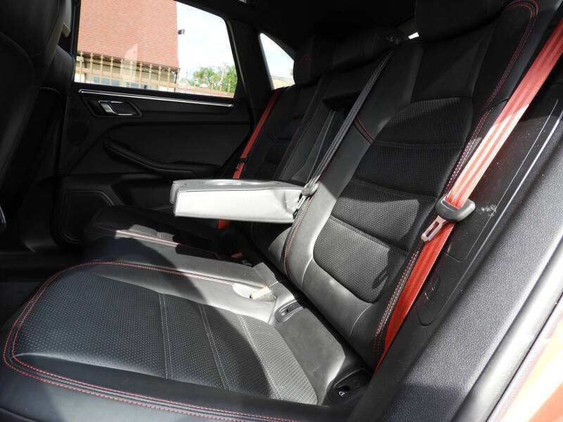 2018 Porsche Macan GTS
