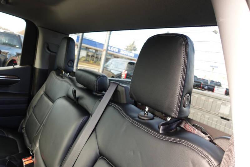 2023 GMC Sierra 1500 Elevation Standard