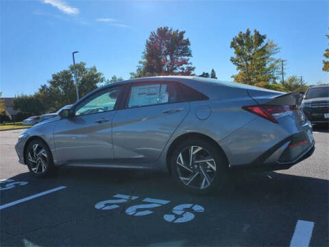 2025 Hyundai Elantra Hybrid SEL Sport