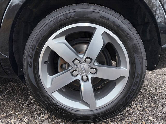 2015 Audi Q3 2.0T quattro Premium Plus