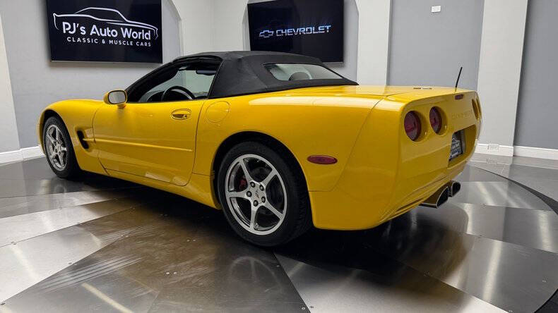 2003 Chevrolet Corvette
