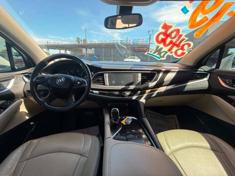 2019 Buick Enclave Essence