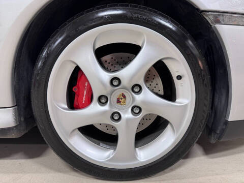 2004 Porsche 911 Carrera 4S