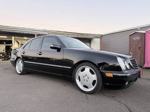 2000 Mercedes-Benz E-Class E 320