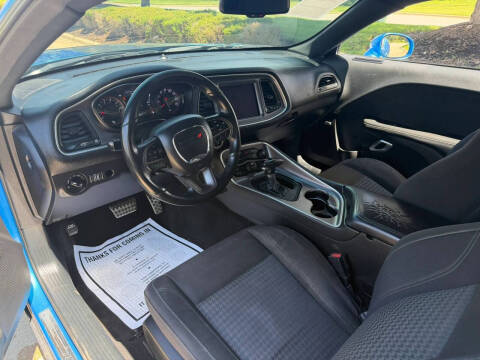 2019 Dodge Challenger SXT