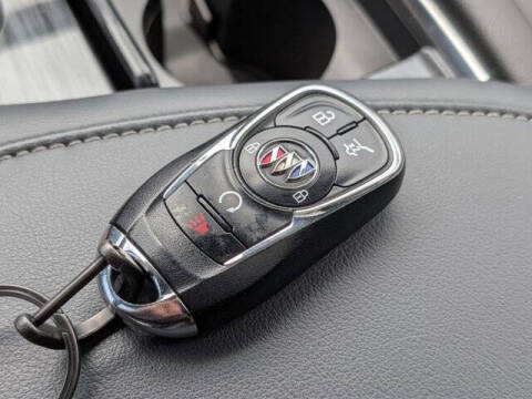 2024 Buick Enclave Essence