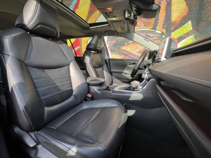 2019 Toyota RAV4 Limited