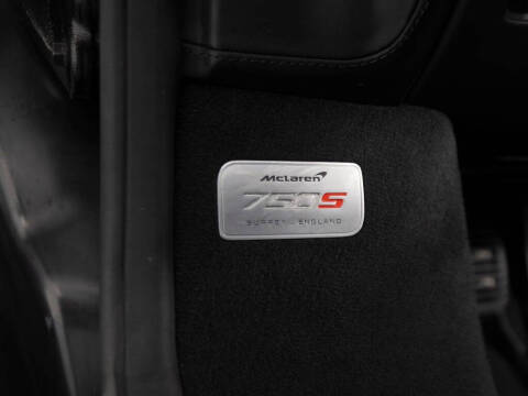 2024 McLaren 750S Spider