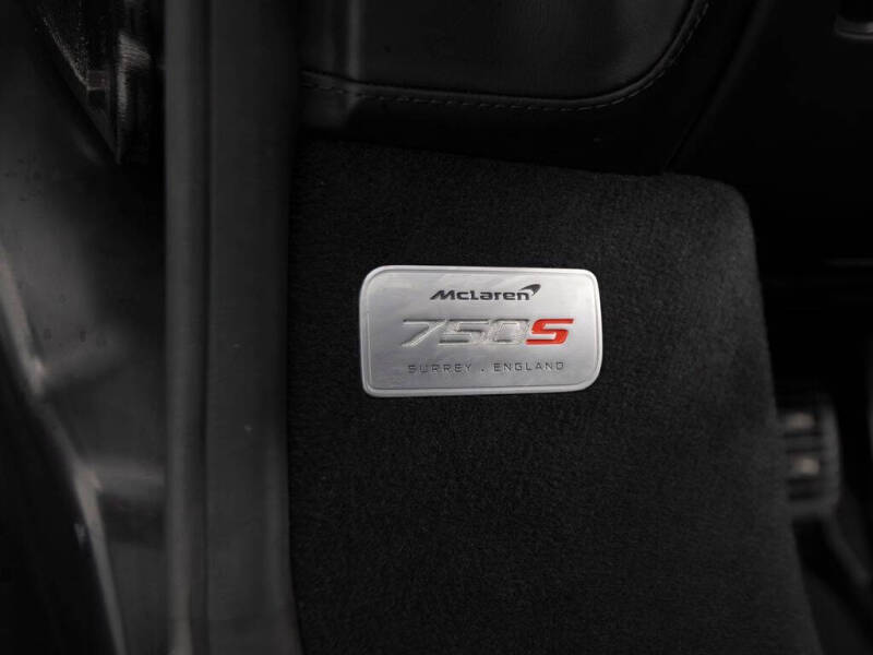 2024 McLaren 750S Spider