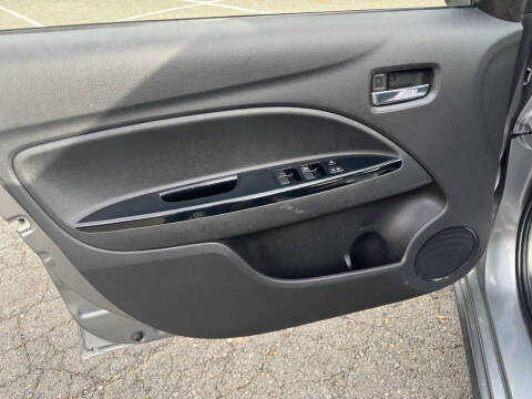 2018 Mitsubishi Mirage SE