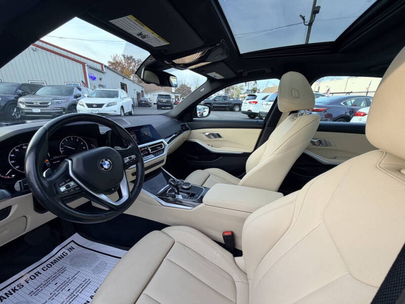 2020 BMW 3 Series 330i xDrive