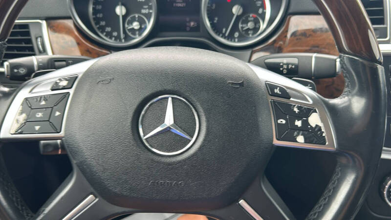 2015 Mercedes-Benz GL-Class GL 550 4MATIC