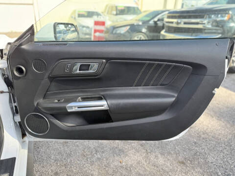 2017 Ford Mustang EcoBoost Premium