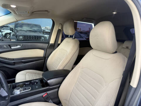 2019 Ford Edge SE