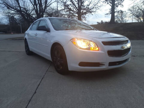 2012 Chevrolet Malibu for sale at Crispin Auto Sales in Urbana IL