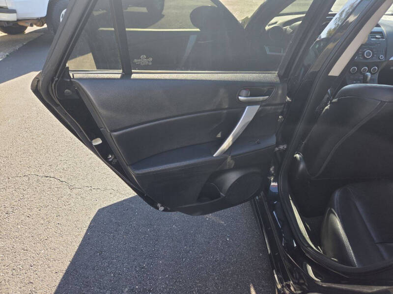 2012 Mazda MAZDA3 s Grand Touring