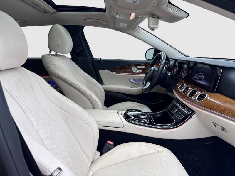 2018 Mercedes-Benz E-Class E 300