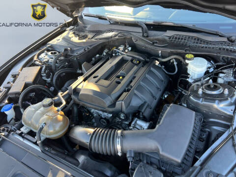 2020 Ford Mustang EcoBoost