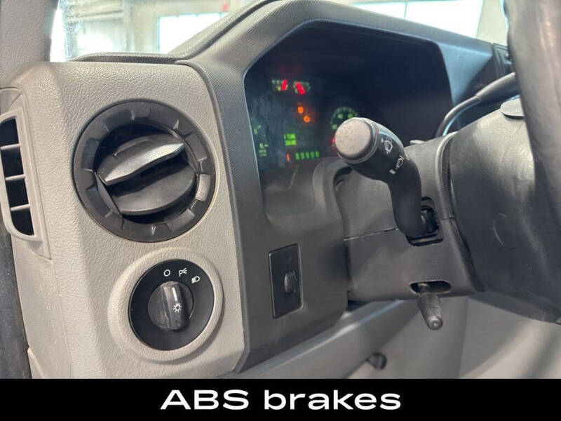 2014 Ford E-Series E-250