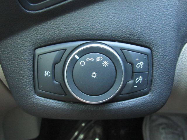 2017 Ford C-MAX Hybrid Titanium