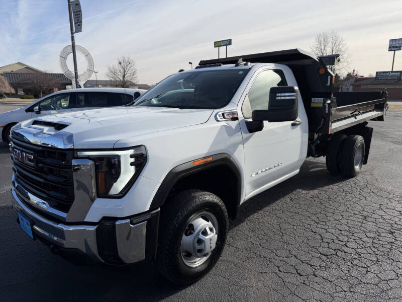 2024 GMC Sierra 3500HD Pro