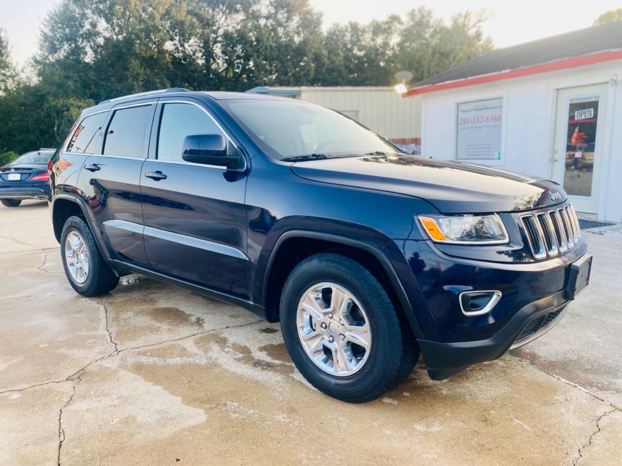 2015 Jeep Grand Cherokee for sale at Testarossa Motors in League City, TX