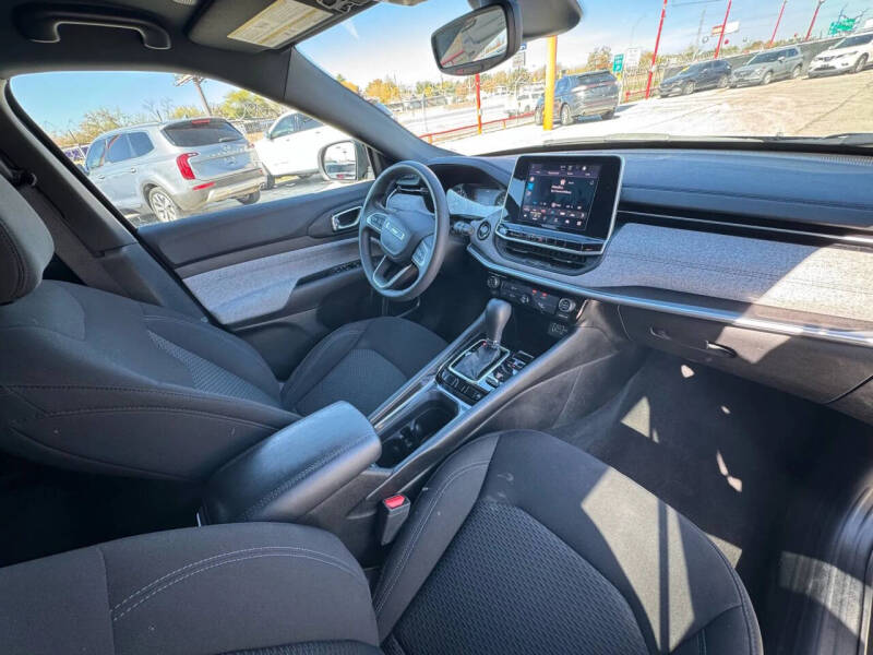 2025 Jeep Compass Sport