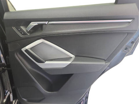 2023 Audi Q3 quattro S line Prem Plus 45 TFSI