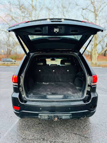 2017 Jeep Grand Cherokee Altitude