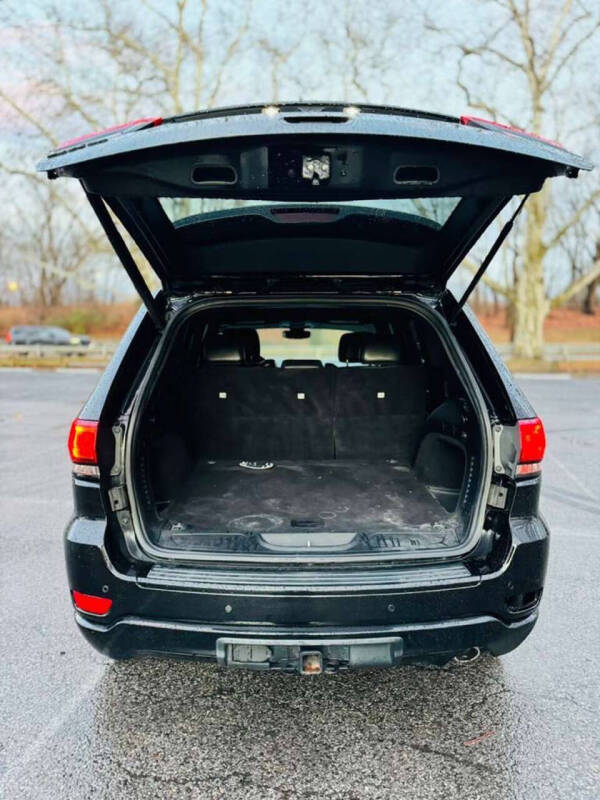 2017 Jeep Grand Cherokee Altitude