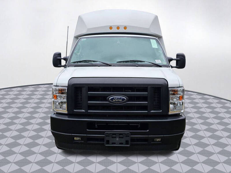2024 Ford E-Series