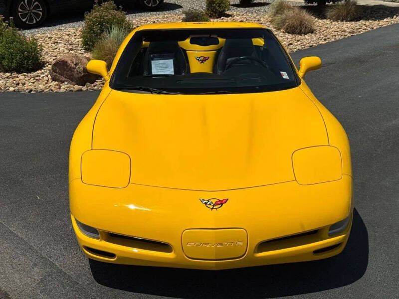 2004 Chevrolet Corvette