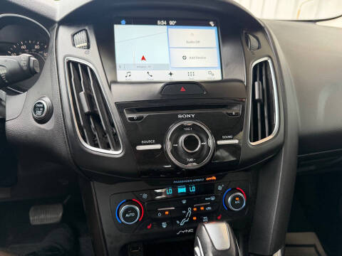 2017 Ford Focus Titanium