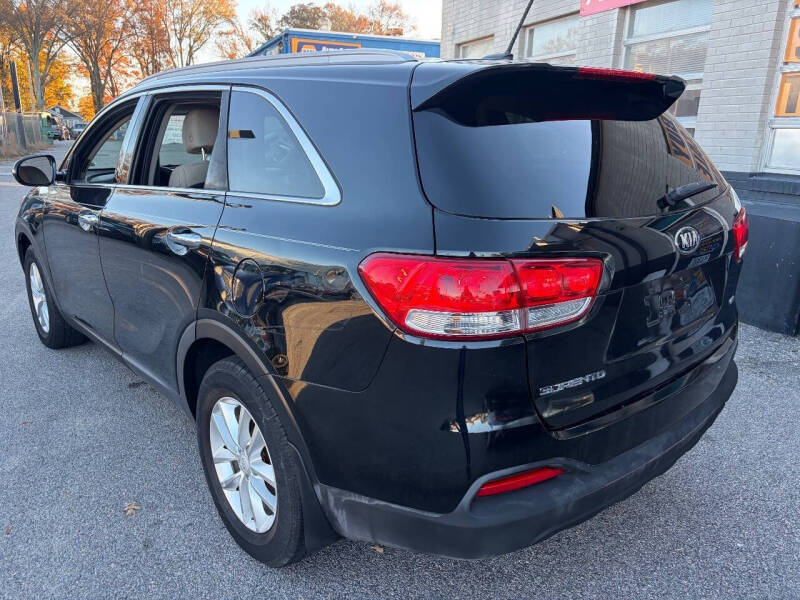 2017 Kia Sorento LX