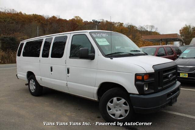2009 Ford E-Series for sale at Vans Vans Vans INC in Blauvelt NY