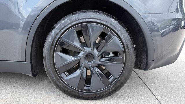 2024 Tesla Model Y Long Range