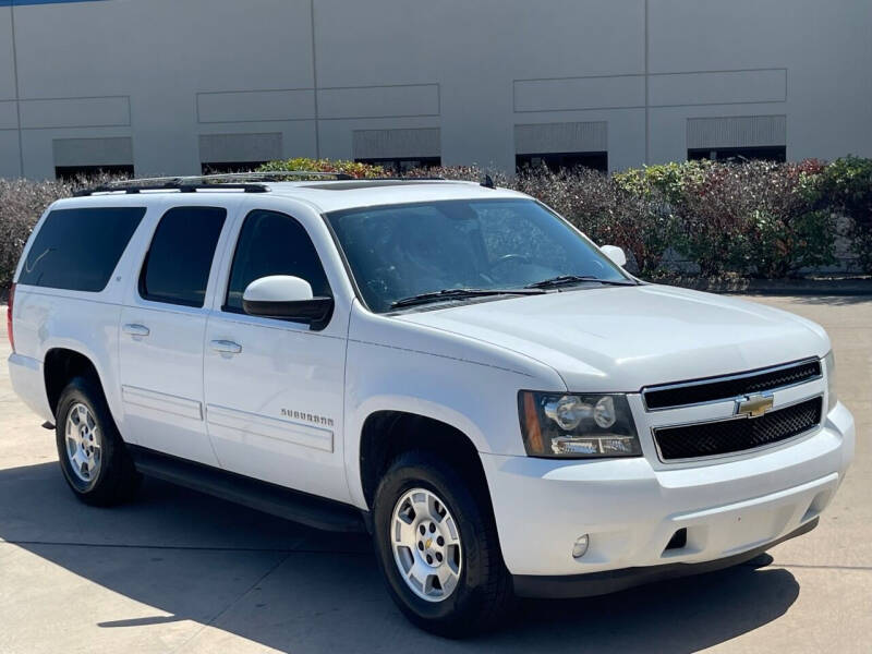 2011 Chevrolet Suburban for sale at Auto Starlight in Dallas TX