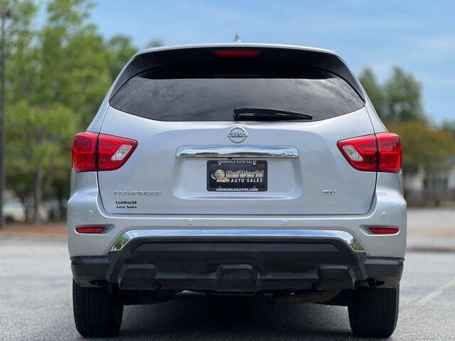 2019 Nissan Pathfinder SV