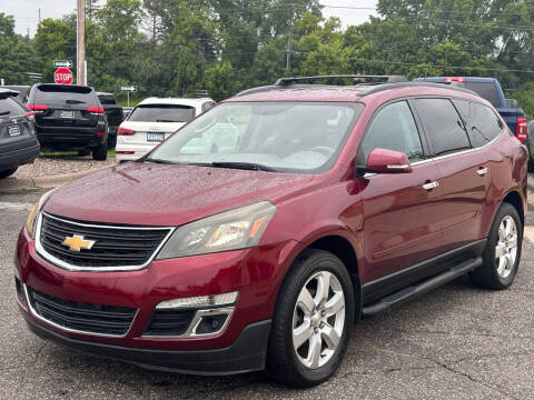 2017 Chevrolet Traverse for sale at North Imports LLC in Burnsville MN