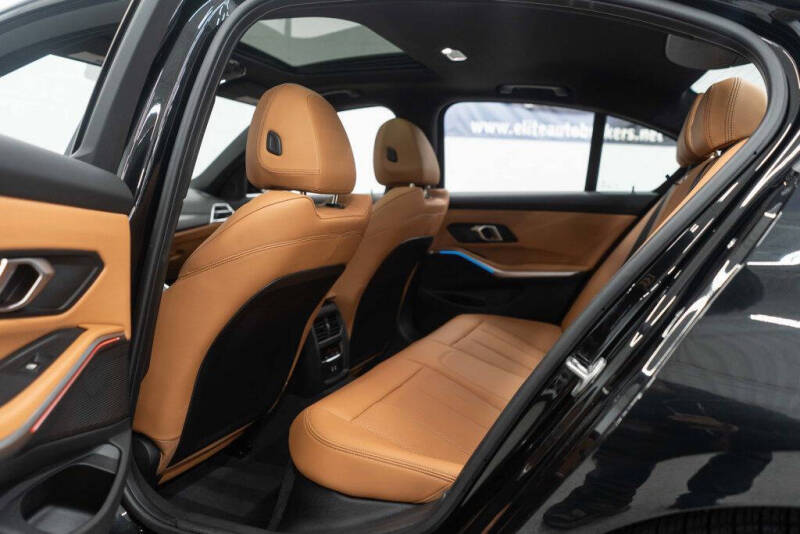 2025 BMW 3 Series 330i xDrive