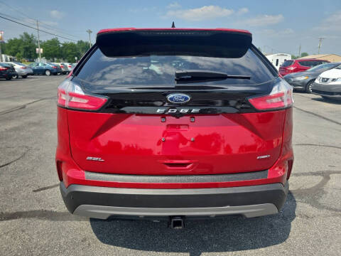 2022 Ford Edge SEL