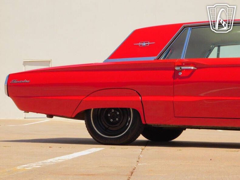 1965 Ford Thunderbird