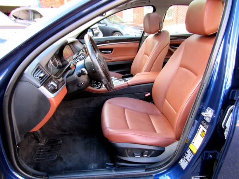 2012 BMW 5 Series 528i xDrive