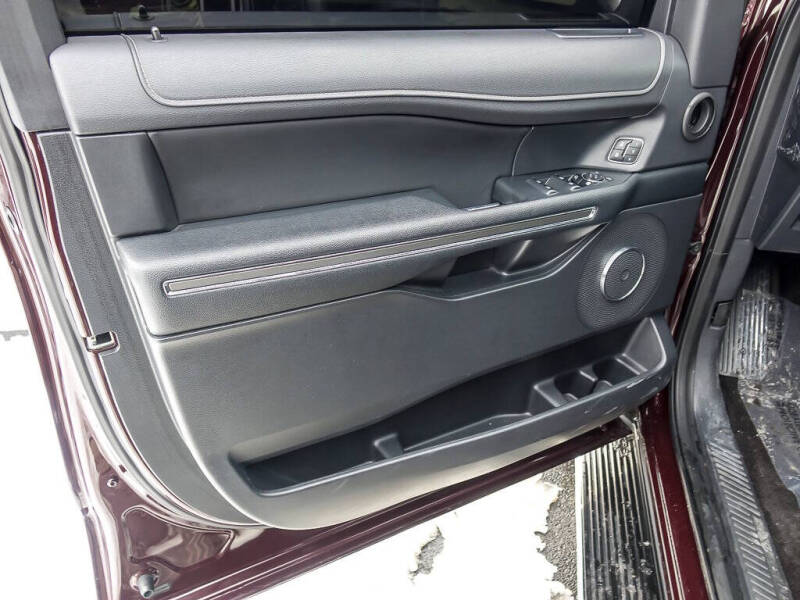 2023 Ford Expedition MAX XLT