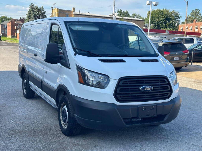 2019 Ford Transit Van Base's photo