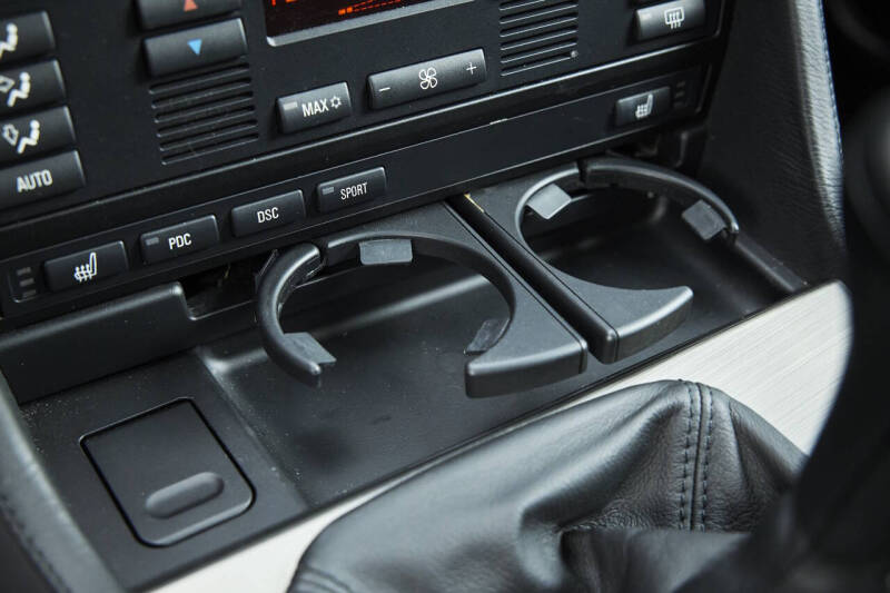 2002 BMW M5